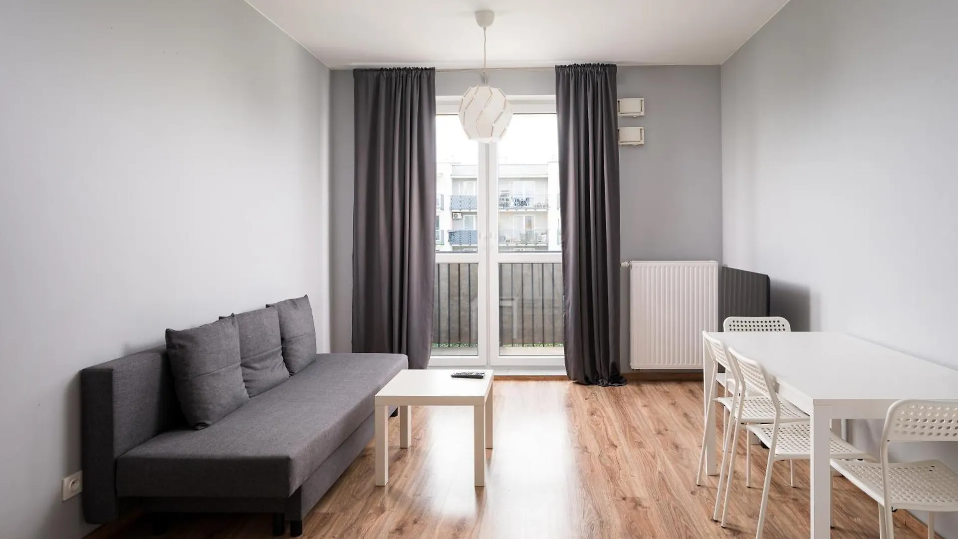 Warszawa-Wlochy Excellent Apartment 0*, Warsaw